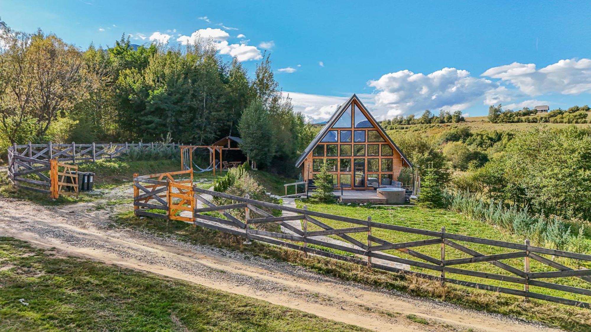 Cabana Timbernest Bran  Zewnętrze zdjęcie